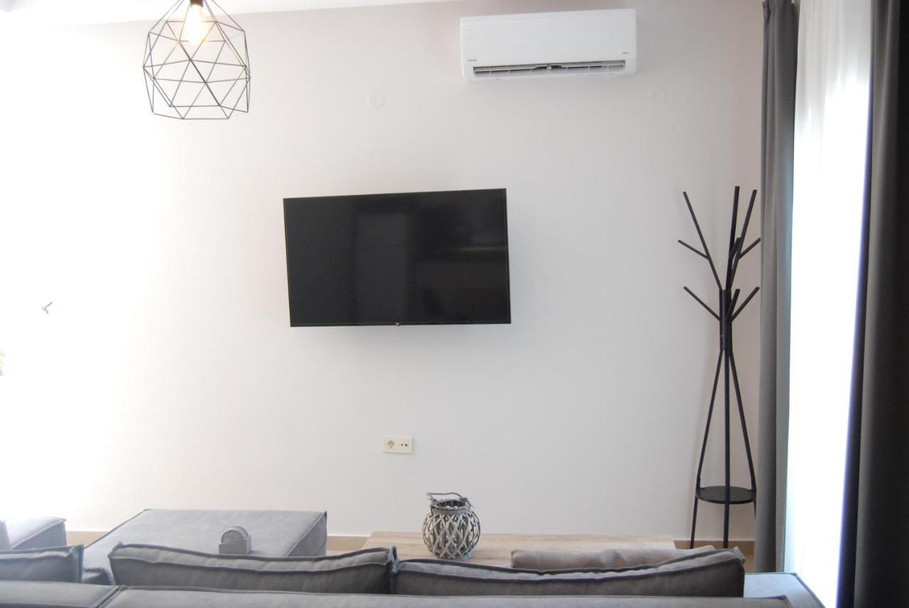 Atrium Apartment Parga Exterior photo